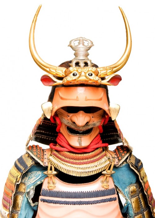 6.-Tosei-Gusoku-armor-with-mutli-colored-lacing-comp